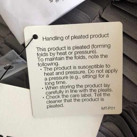 NWT Issey Miyake wave stripe pale grey cardigan blouse - Picture 12 of 13